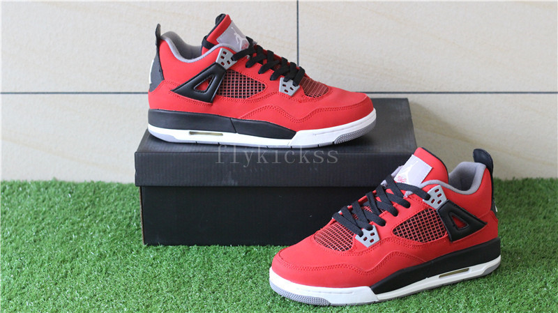 Authentic Air Jordan IV 4 Toro Bravo